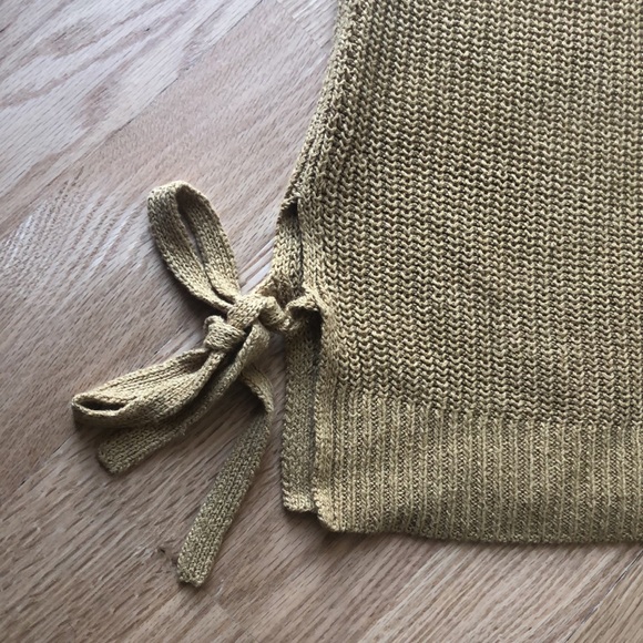 ANN TAYLOR TOP - Picture 5 of 9